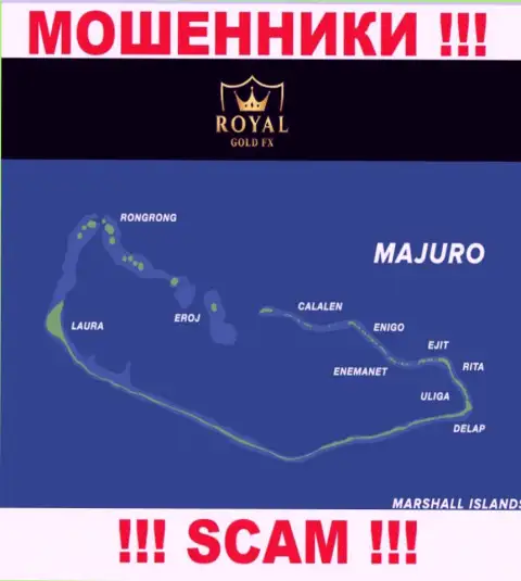Лучше избегать совместной работы с интернет-махинаторами Роял Голд Фикс, Majuro, Marshall Islands - их офшорное место регистрации
